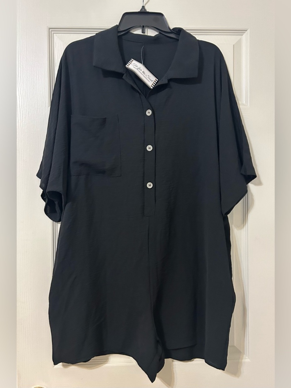 Tee For The Soul Button Down w/Collar Black Romper.    New With Tags
